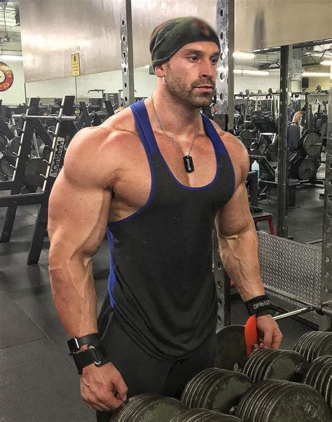 bradley martyn weight|Bradley Martyn Height, Weight, and Body Measurements